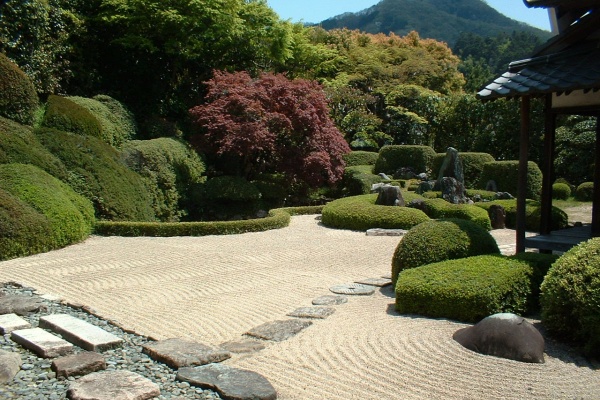 お弁当と散歩の手帳 枯山水