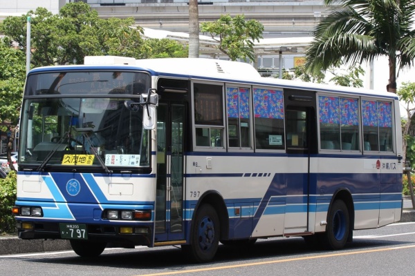 Rj 沖縄バス
