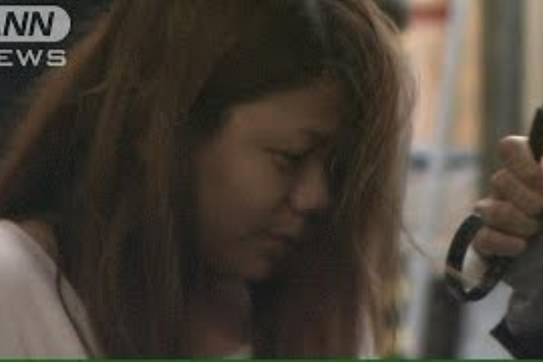 医師でタレントの脇坂英理子さん 35 を名指しで 自殺しなければ殺されるみたいだよ ナイフで首切り事件 と脅迫した女を逮捕 地 球 情 報 局