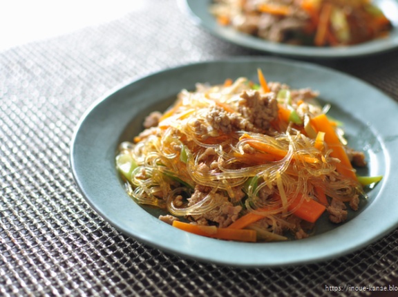 スパイスカレー初心者さんに最初に試してほしいカレーと娘がいない日は適当麻婆春雨で晩ごはん