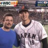大谷翔平さん、栗山監督のインタビュー中にフレッチャーといちゃつくｗｗｗｗｗｗ
