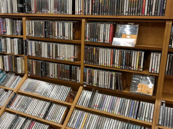 ※9/7(月)オンライン出品しました！　8/31(月)METAL CD 大量400枚OVER大量放出!!!