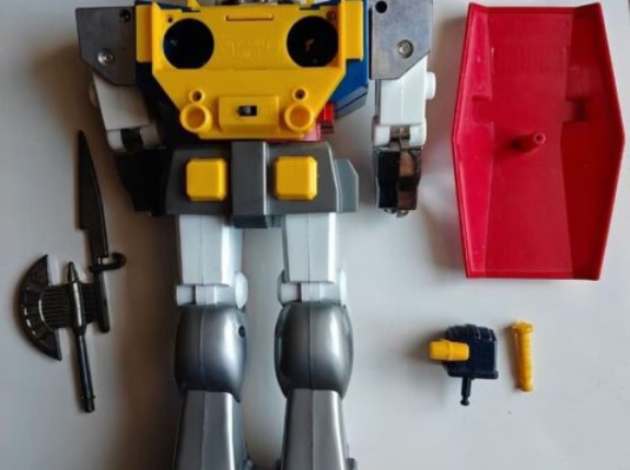 イタリア版クローバーガンダムなんて存在したんだ…