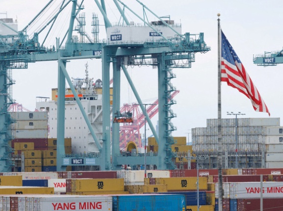 【朗報】アメリカ、貿易赤字が市場予想を超える大幅縮小WWWWWWWWWWWWWWWWWWWWWWWWWWWWWWWWWWW