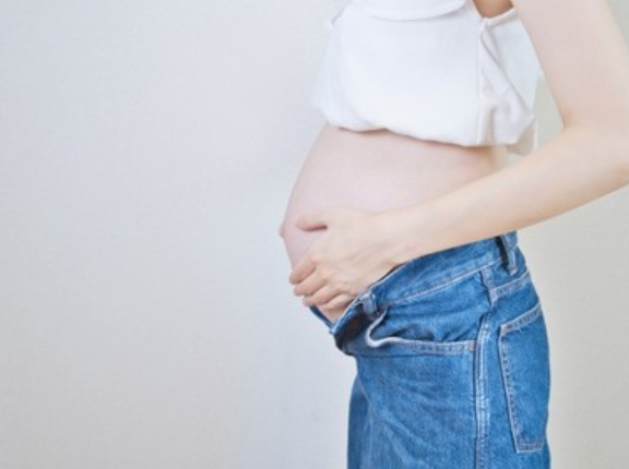 【画像】中学生の姉を妊娠させた鬼畜弟⇒････！