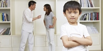「両親が別れた方がいい」と子どもに言われた。親の不仲が子どもに与える影響が心配だと、ラジオのカウンセラーが話していた。子に決断を委ねるのは本当に残酷だけど…