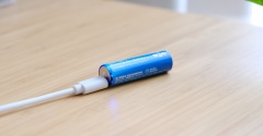 ダイソー＊秒で元取れる！USB充電式乾電池がすごすぎた♪