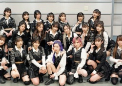 そのうち坂道もAKB48の真似をして足音ありバージョンを出しそうな予感