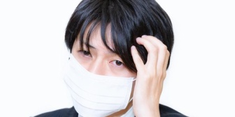 新しく採用された男が20歳で転職歴5回と色々と香ばしい人だった。慢性的な人手不足という理由もあり採用したらしいが一週間程経った頃おかしくなってきた