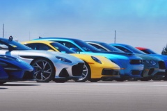 「世界最速の市販車」決めるドラッグレース！ 日本代表はGRスープラ