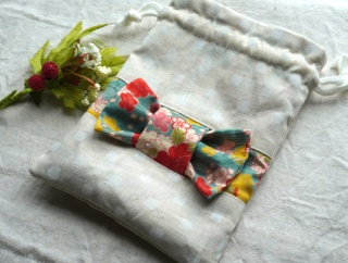 リボン飾りの巾着試作