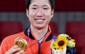 GACKTさん「五輪金メダリスト・りくりゅうペアの報奨金2000万円て少なくない？」　→　五輪卓球金メダリスト・水谷隼さんの反論に全国民納得！「選手として説得力が違う」