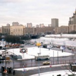 「日本でも中国でもいいから支援くれ」　制裁で外貨建てローン膨れ、モスクワで市民ら怒りの集会