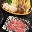 蕗のとうの天ぷらと、まだ温泉湯豆腐食べてる夜ごはん