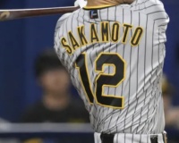 坂本誠志郎 9月.000(22-0)三振14 OPS.043