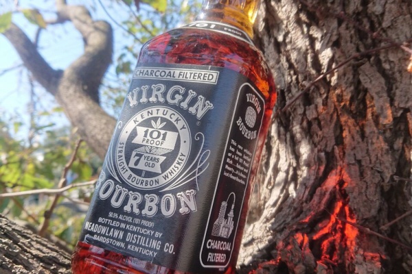 バーボン、ストレート、ノーチェイサー - ヘヴンヒル蒸溜所