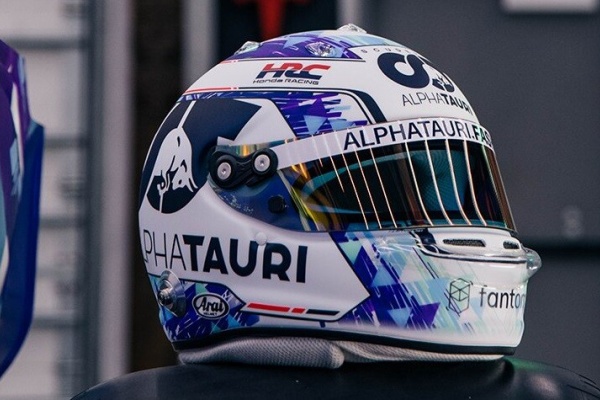 激レア！】角田裕毅 直筆サイン入り2022年ミニヘルメット Spark 角田裕毅