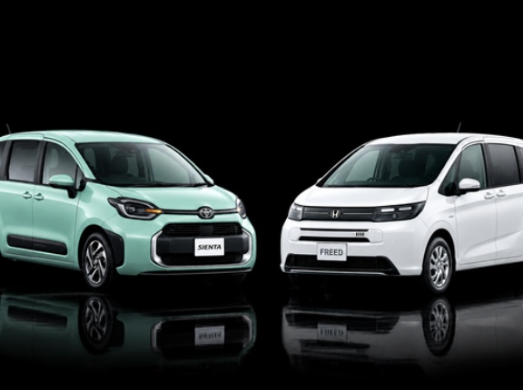 コンパクトミニバンのホンダフリードってどうなの？