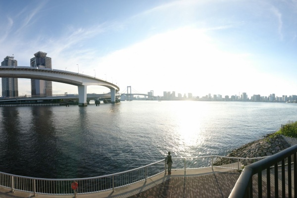 遅くとも 遅いなりに