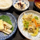 報道を捻じ曲げる？＆豚肉とモヤシのカレー煮