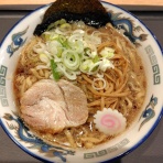 青木悠真のラーメンと野球で日が暮れる