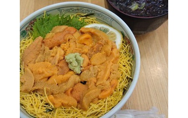 『ガラガラ函館朝市＆どんぶり横丁馬子とやすべ食堂』の画像