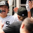 村上宗隆、完全復活！ 始球式を行った両親の前で2本塁打6打点