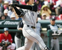 高山俊(神) .306 2本 12打点 出塁率.322 OPS.754