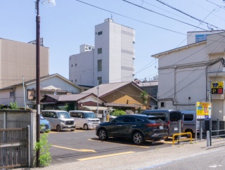 大和駅ちかくにコインパーキングできてる。「ヤマダ写真スタジオ」があったとこ