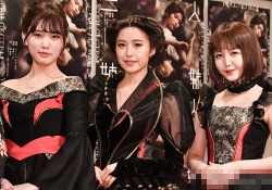 【乃木坂46】衛藤×純奈×久保、透け透けな黒ドレスでトリオ初グラビア！！	