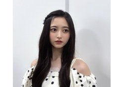 【速報】井上和さん、生足を開示。素晴らしい肉質