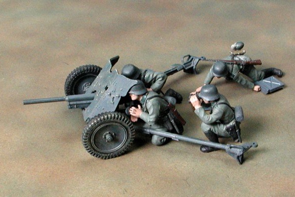 プラモデル ドイツ軍多数セット［ジオラマなどに］ 88mm砲他 第二次