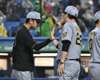 藤川の焦った感じやと、30日に遥人、10/1に中5日で村上が一番ありそう