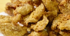 唐揚げ粉で簡単♪鶏皮の唐揚げ