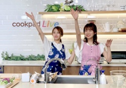 【最高】 秋元真夏×桜井玲香、息が合ってる？！２人のオフショットがコチラｗｗｗ