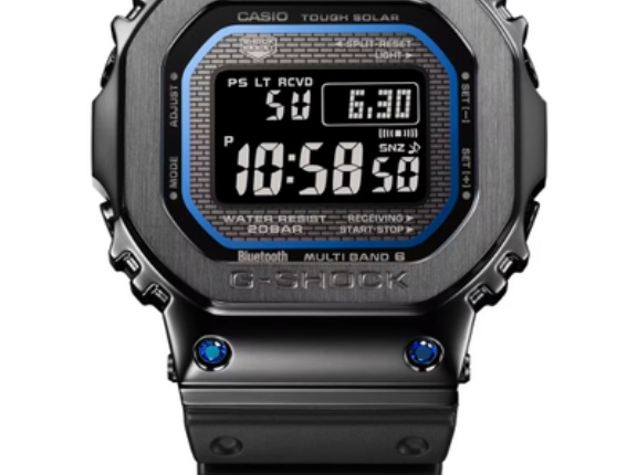 【今夜予約解禁！】「GMW-B5000SB-1A2JF」、今夜午前０時に予約解禁！ケースにブルーサファイアを埋め込んだラグジュアリーモデル。