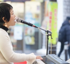 2/22川崎銀座街バスカーライブ有り難うございました♪