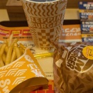 ゼッテリアでとろ〜りチーズソースが最高！4種のチーズバーガーランチセット！