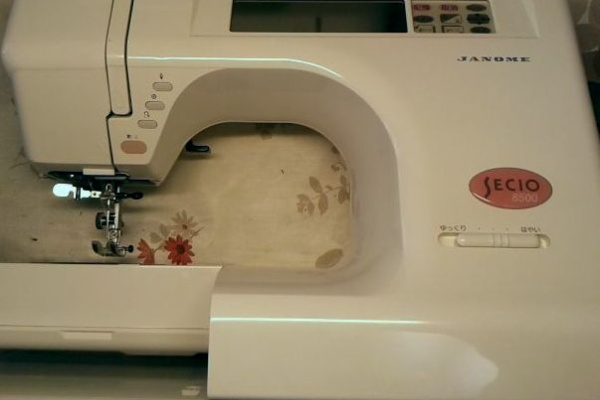ジャノメ刺繍ミシン SOFIA 惜しかっ c-520