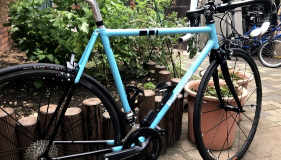 クロモリロードバイクに2年間乗ってみた感想 サイクルガジェット ロードバイクが100倍楽しくなるブログ Powered By ライブドアブログ