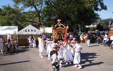 『温泉神社大祭お上り』の画像