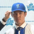 DeNA藤浪晋太郎「現役の時もたくさん対戦させていただいて初ヒット、初勝利も三浦さん」　三浦監督「これも何かの縁」