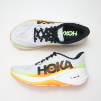 シューズ考：HOKA CLIFTON PRO＿「Geometry」から読み解く、この一足の正体