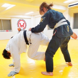 【柔術道場】ストライプル早稲田☆ヒルマ道場