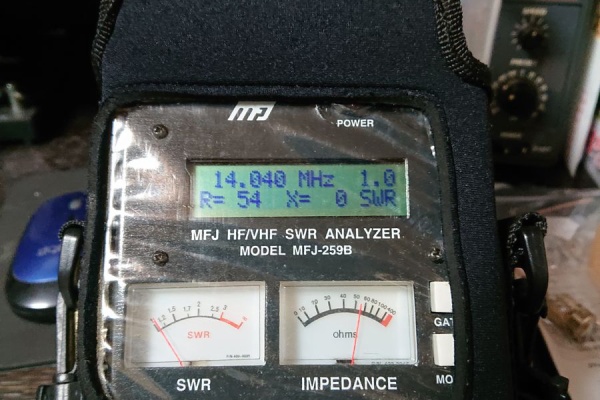 アンテナアナライザー MFJー259B(ジャンク品) MFJ MFJ-259B MFJ 259B HF/VHF SWR Analyzers | DX Engineering