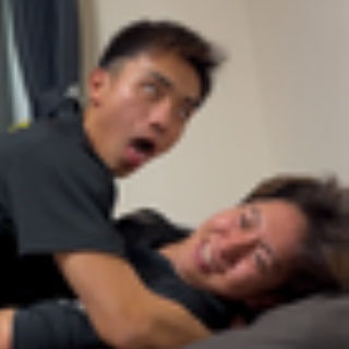 プールサイドの会話