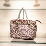 LOURDES SELVA  ルルドセルバ店