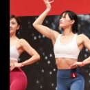 【悲報】33歳母、ボディコンテストで2位になってしまうやんけ！