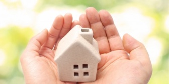 家計の予算って収入に対してどれくらいがいいの？夫婦で年収約1800万で、9000万のマンションを考えてるんだけど…