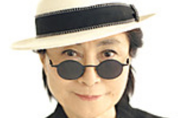 THE BEATLES - ▪️【JOHN LENNON&amp; the BEATLES】BADGE ジョンレノン The Beatles ジョンレノン 1962 サイン フォト Gibson J-160E